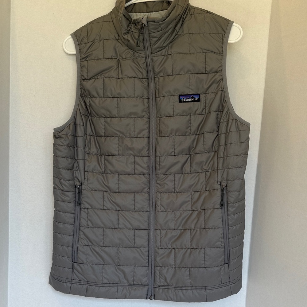Patagonia  Nano puff vest size large